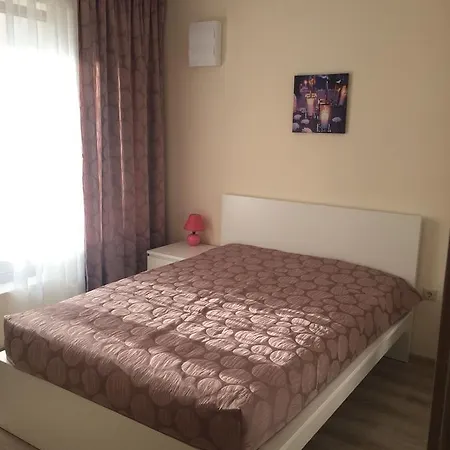 Varna South Bay: 2Br, Pool, Beach!!!