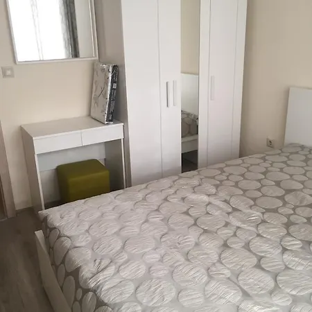Varna South Bay: 2Br, Pool, Beach!!! *